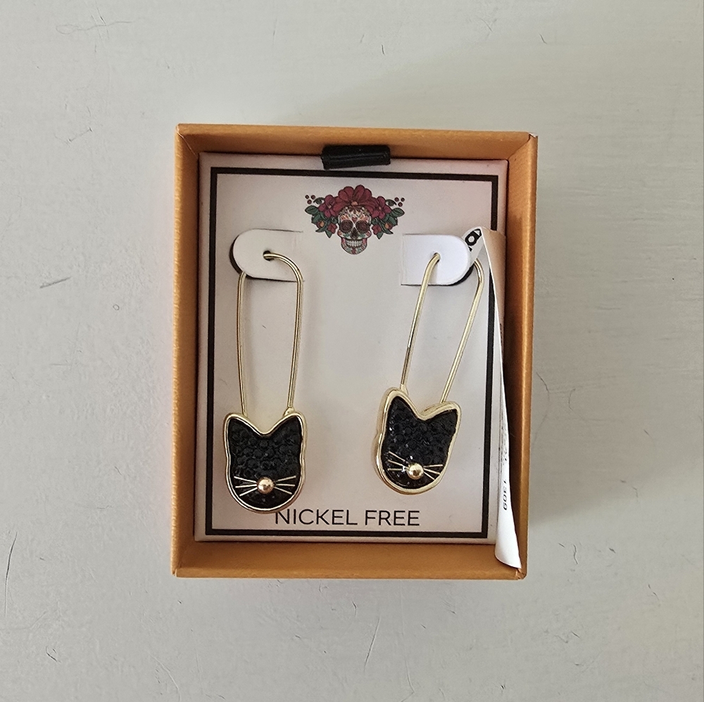 Black Cat Earrings – Nickel Free, New in Box